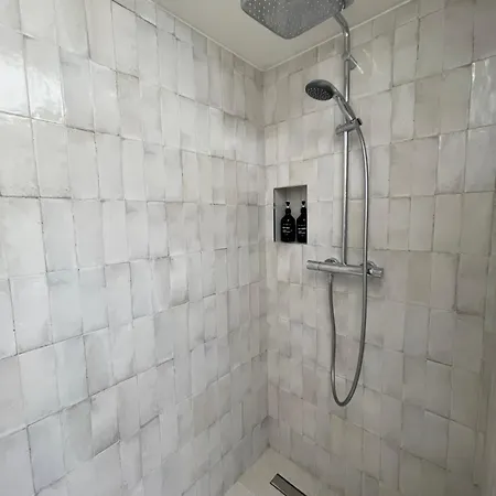 D'alba Guest house